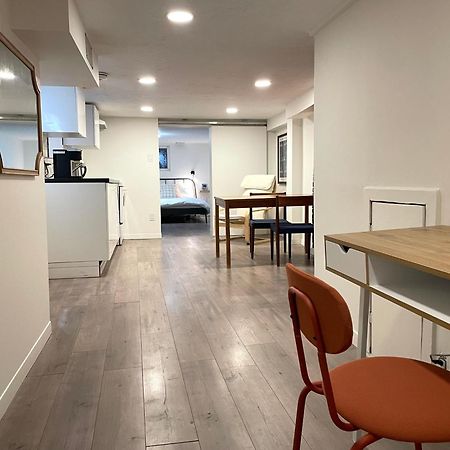 Downtown Private Suite โตรอนโต ภายนอก รูปภาพ