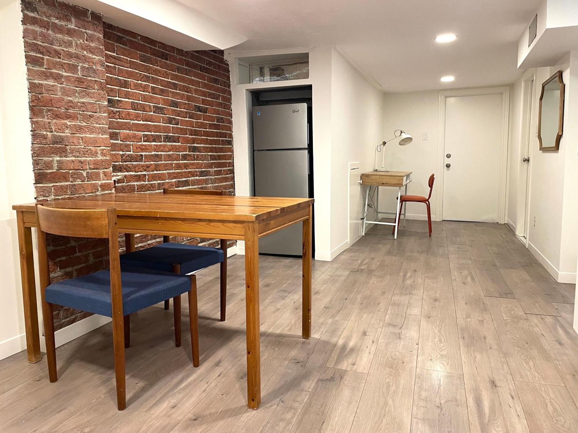 Downtown Private Suite โตรอนโต ภายนอก รูปภาพ